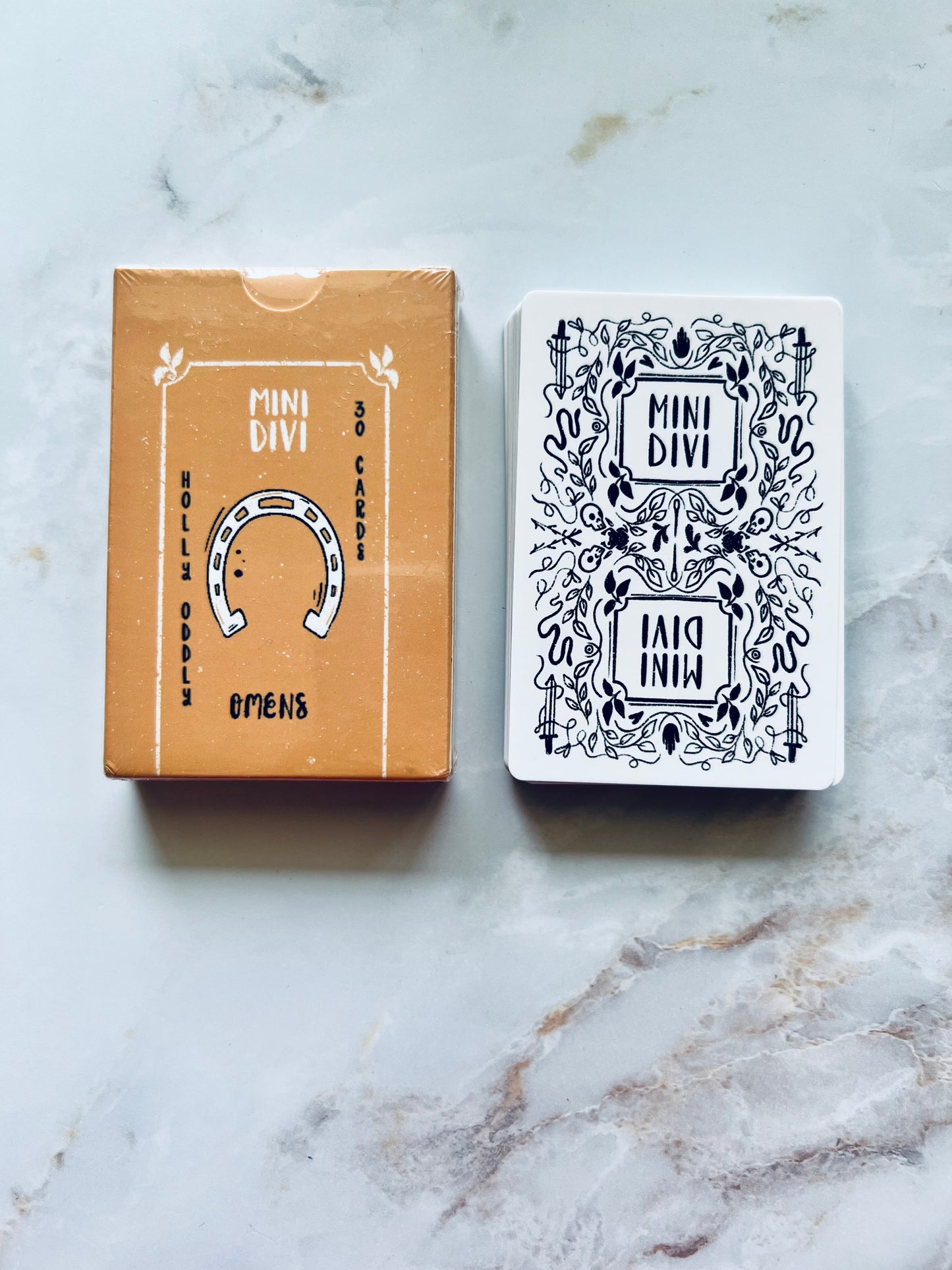 Omens Mini Divi Deck Indie Decks