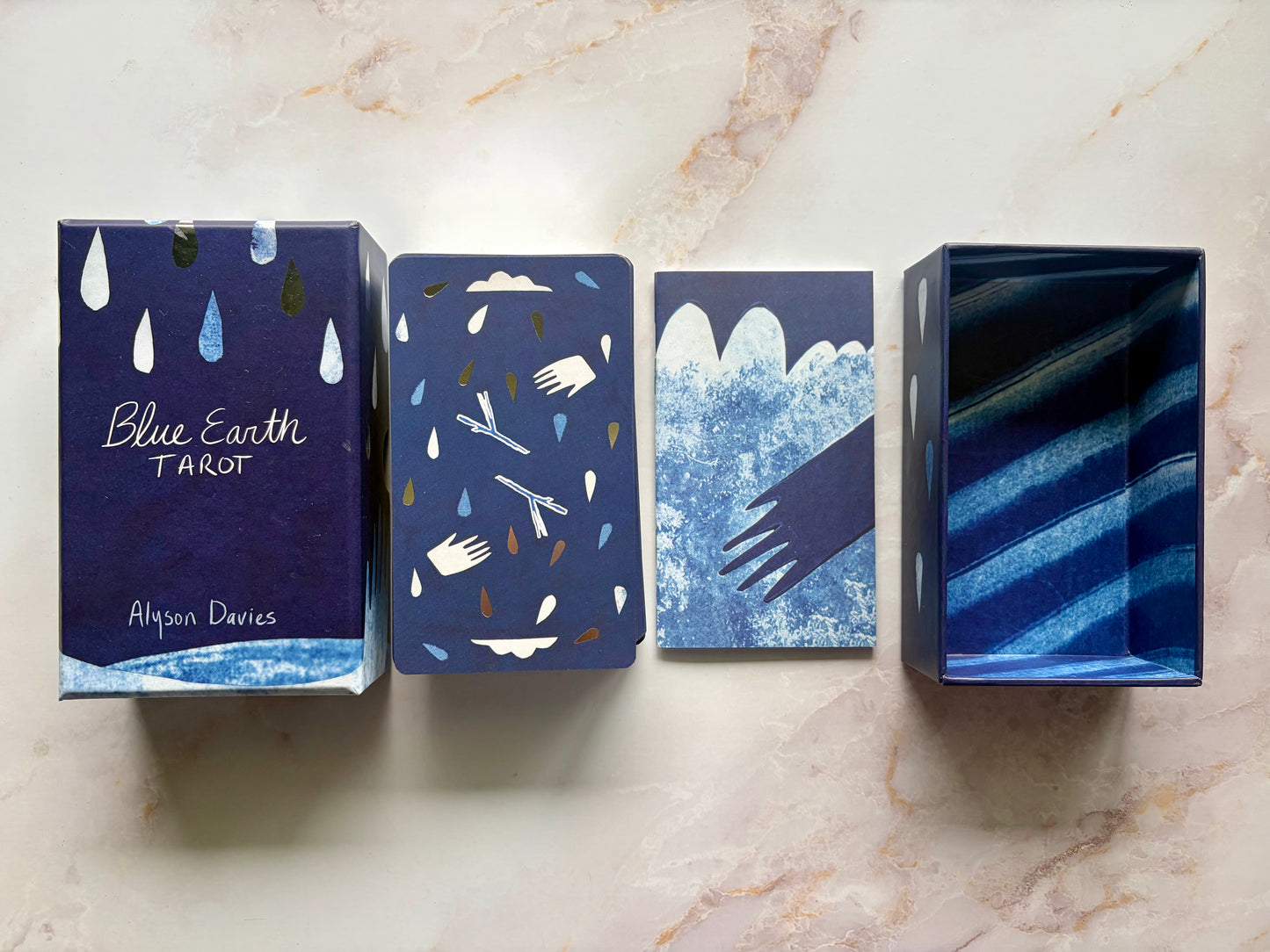 Blue Earth Tarot Deck Alyson Davies