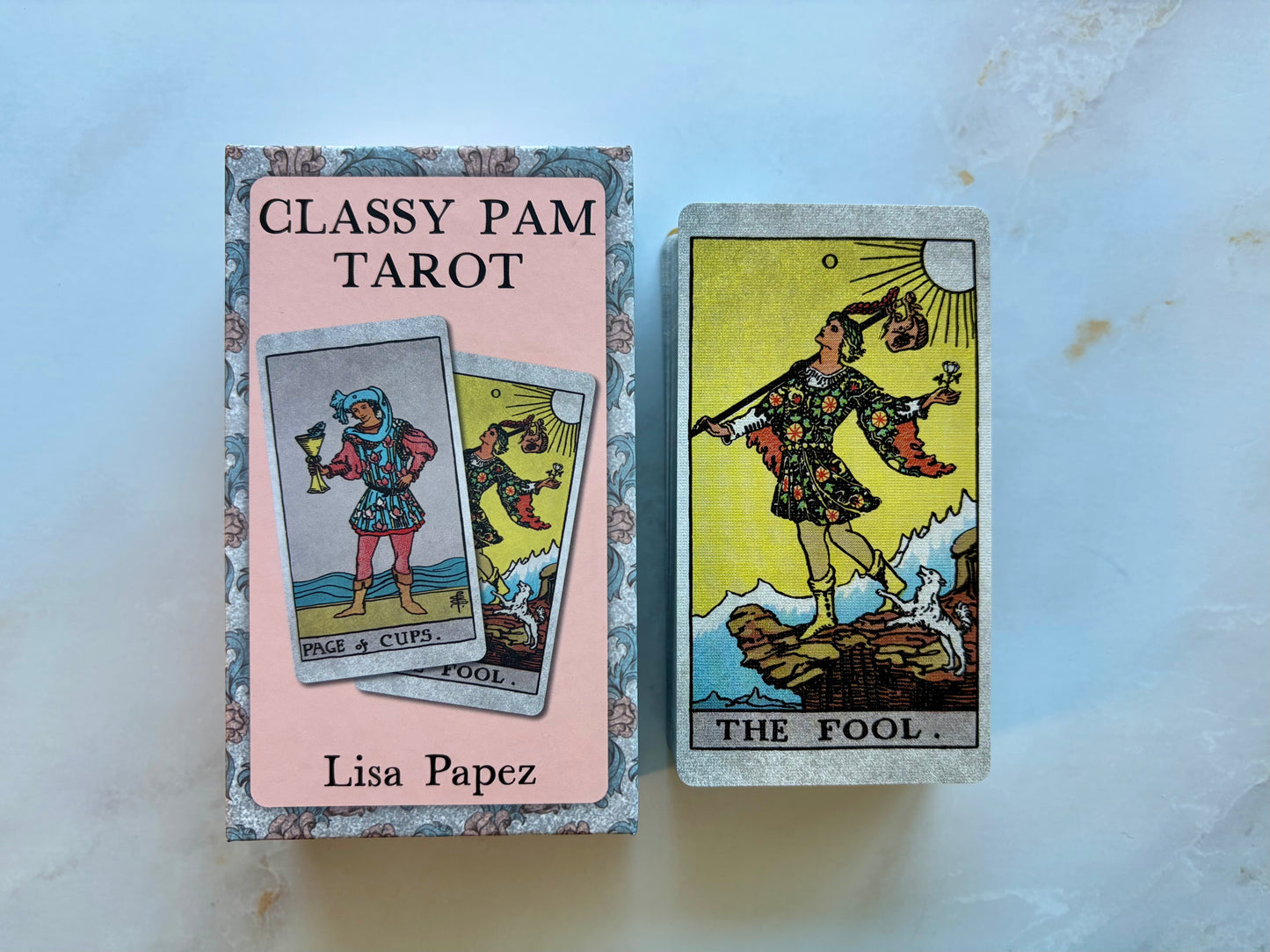 Classy Pam Tarot – Easy to Shuffle Vintage-Style Tarot Deck