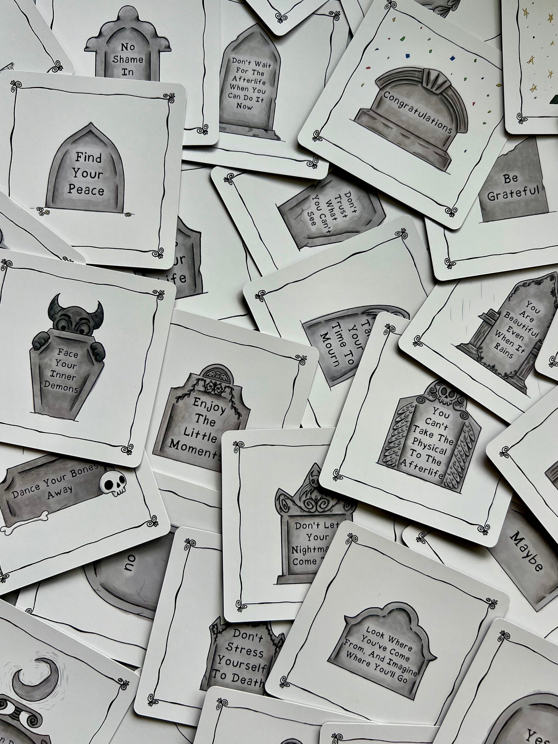 Graveyard Oracle Deck