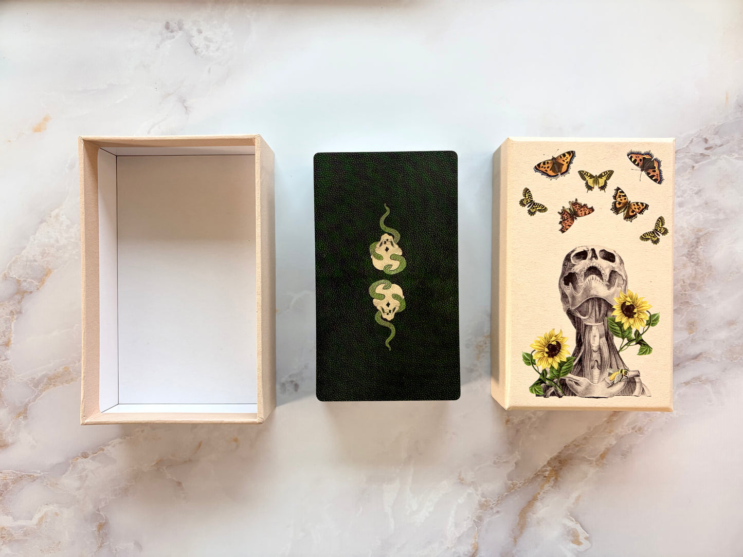 Oracle of Oddities Oracle Deck