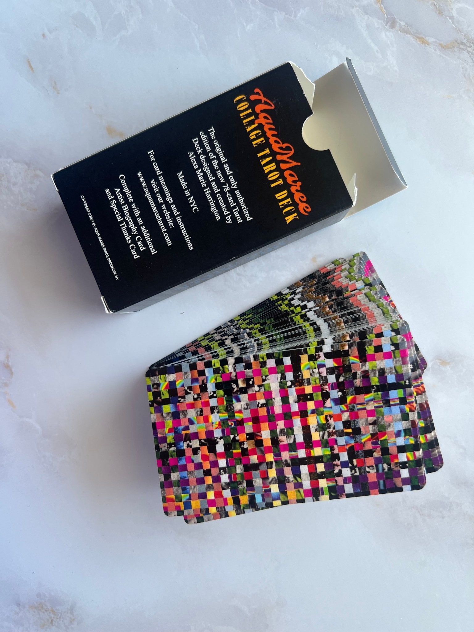 Preloved Aqua Maree Tarot Deck - A Riffle In Time