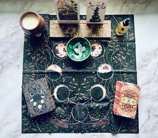 Phases of the Moon Tarot Reading Cloth